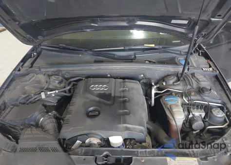 2010 Audi A4 2.0T Premium z USA, uszkodzony, nr VIN WAUDFAFL7AN065307